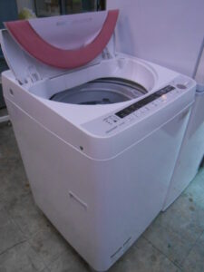 シャープ製の6キロ洗濯機を買取致しました。