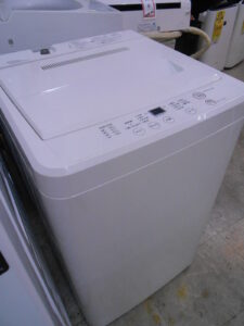 無印製の洗濯機を買取致しました。